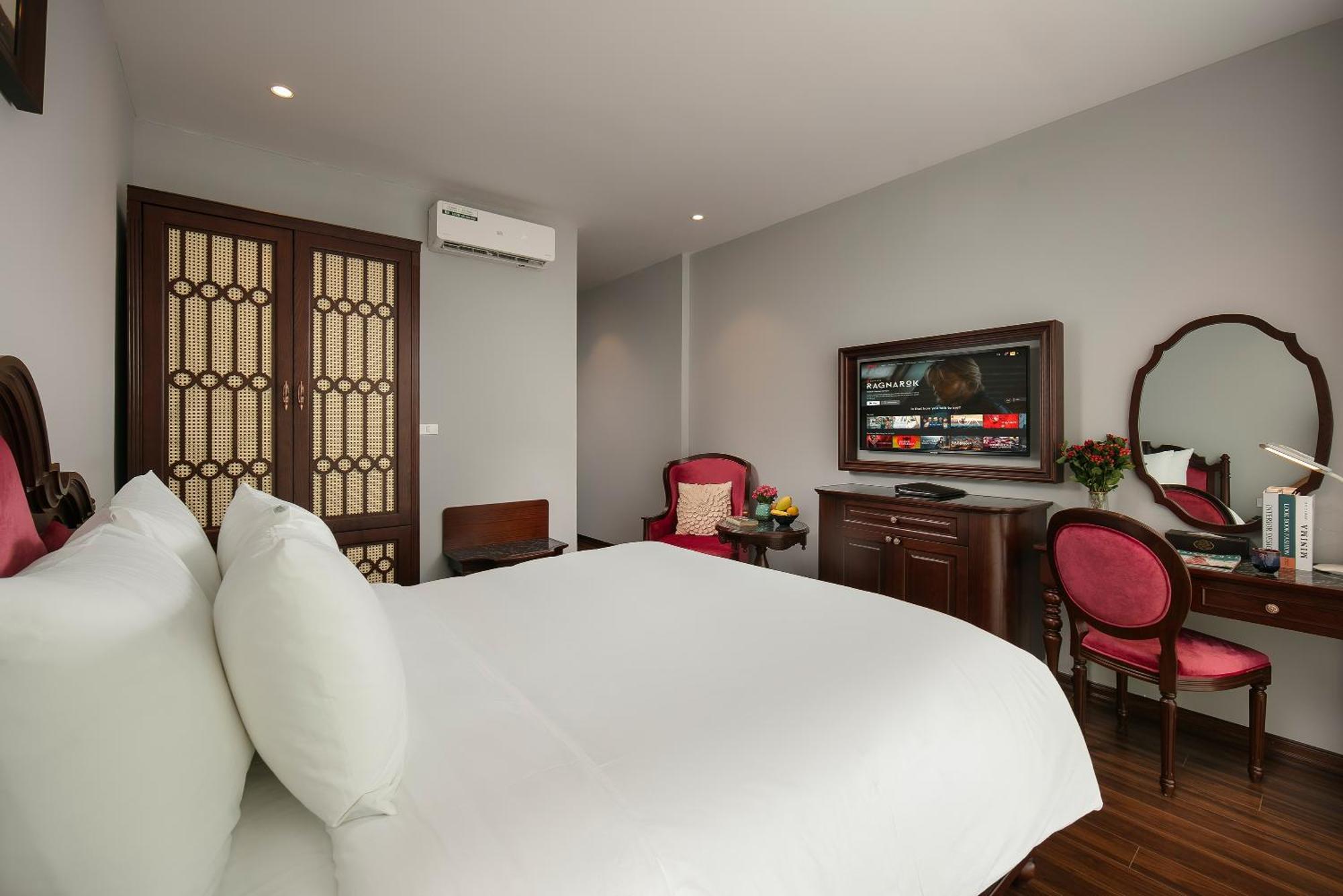 האנוי Serene Central Hotel מראה חיצוני תמונה