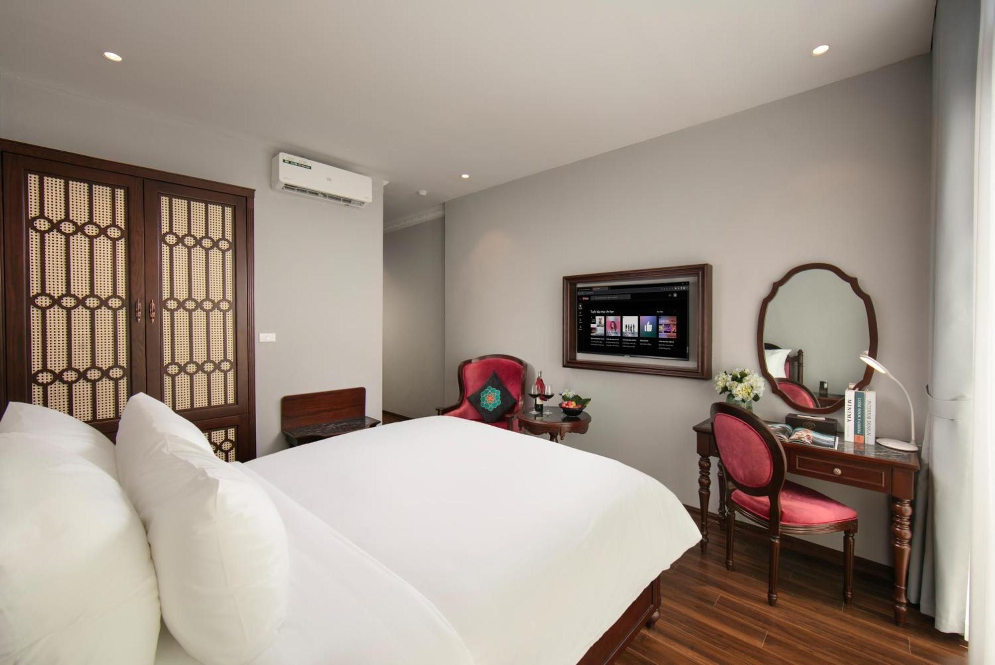 האנוי Serene Central Hotel מראה חיצוני תמונה