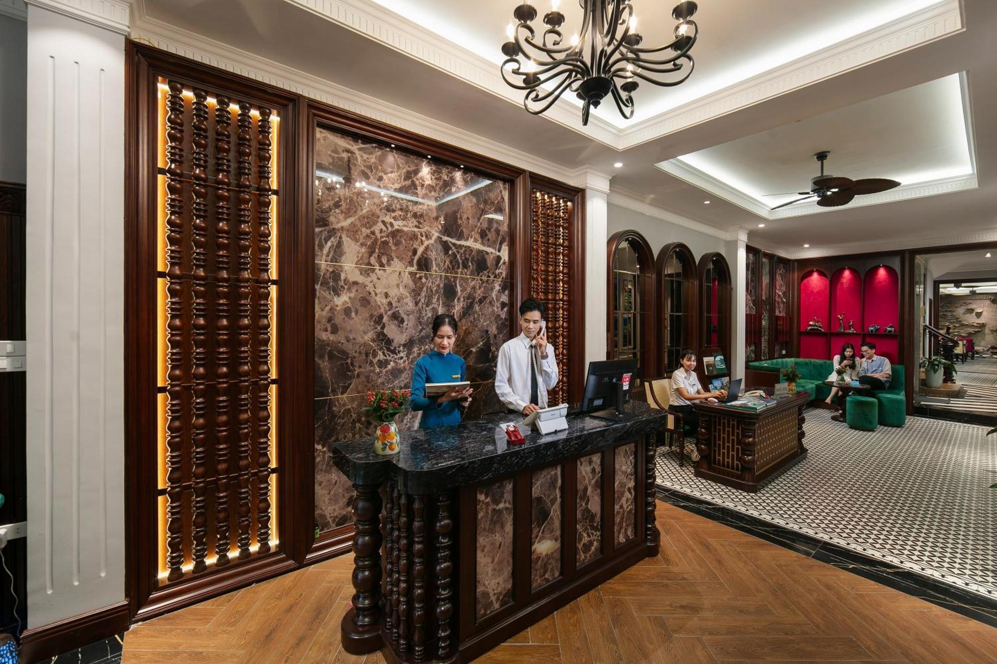 האנוי Serene Central Hotel מראה חיצוני תמונה